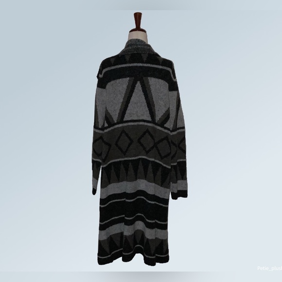 Joseph Abboud- NWOT - Drape Collar Open-Front Long Cardigan - Grey Geo Stripe - Picture 5 of 8